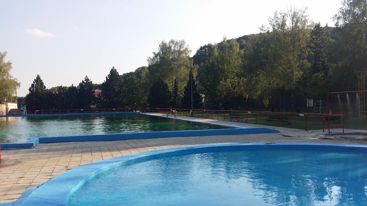 Ubytovani Nemcicky Bagian luar foto